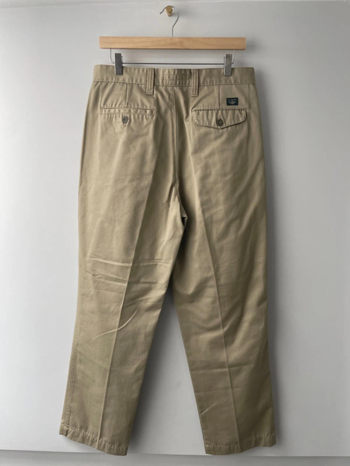 Men’s Dockers Khakis Premium Classic Chino Trousers - W34/L30 - 1707