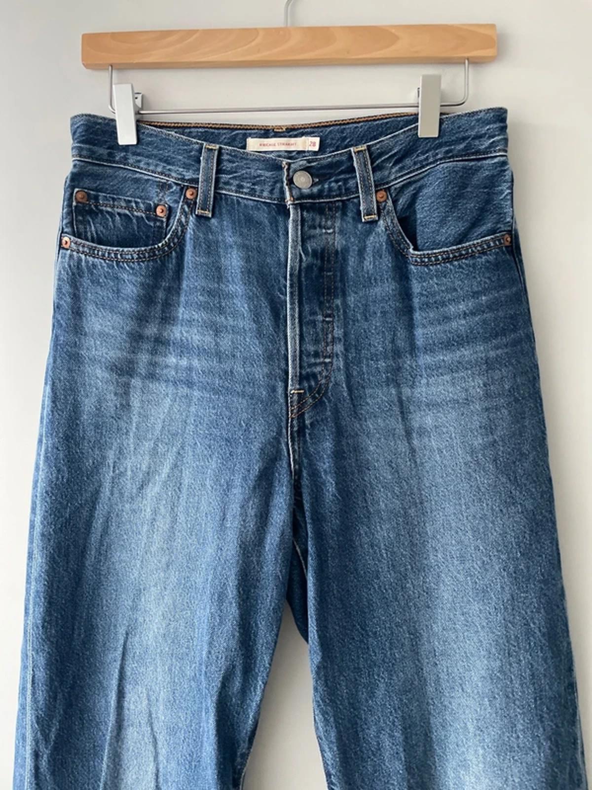 Women’s Levi’s High Waisted Ribcage Straight Fit Jeans In Navy - W28/L27 - 2954