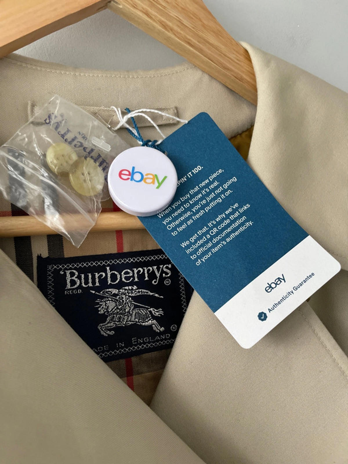 Women's Burberry Longline Mac Trench Coat In Beige - Xlarge - 2468