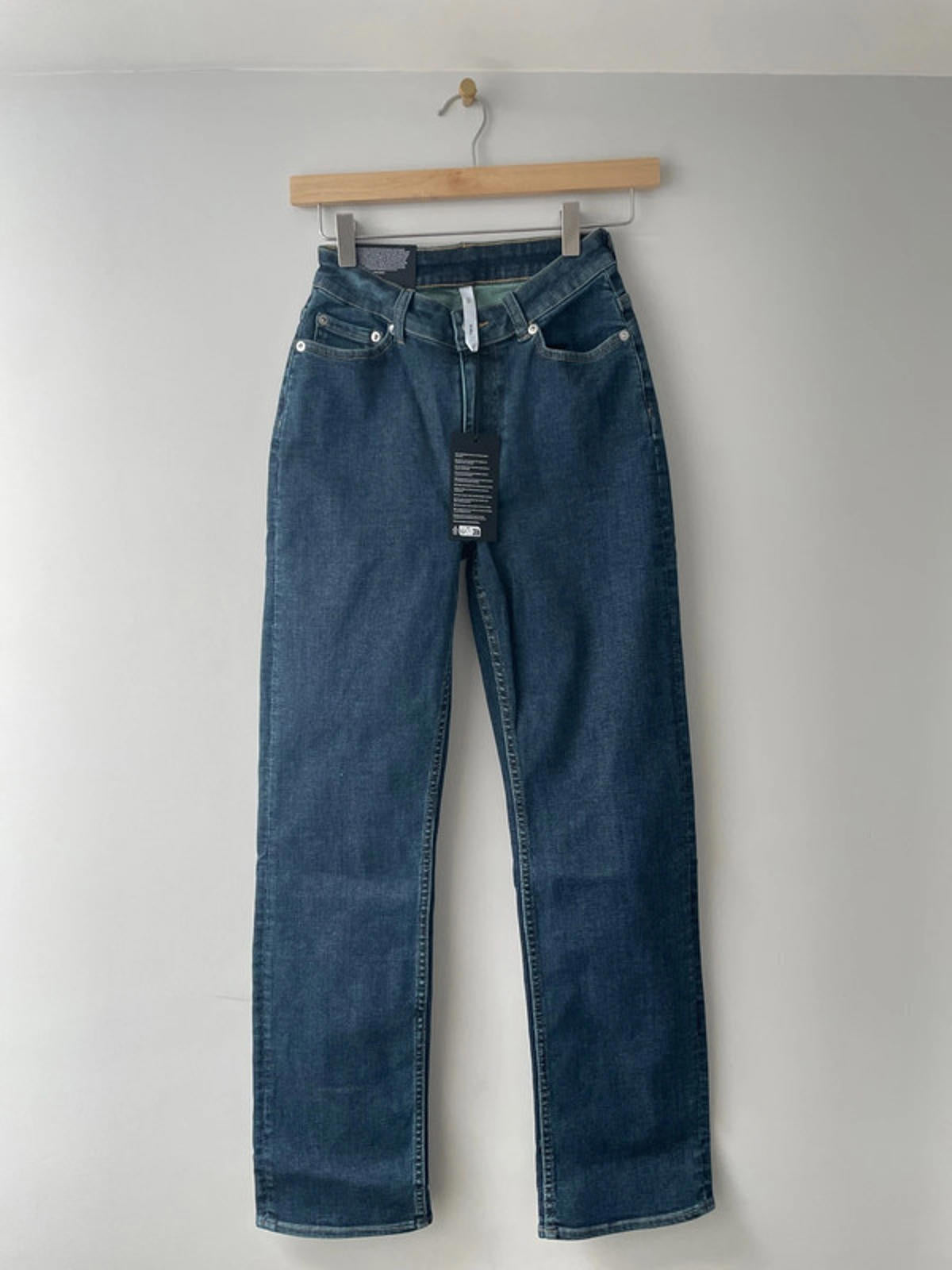 Women’s Weekday Twig Curve Mid Straight Jeans - W27/L30 - 1818