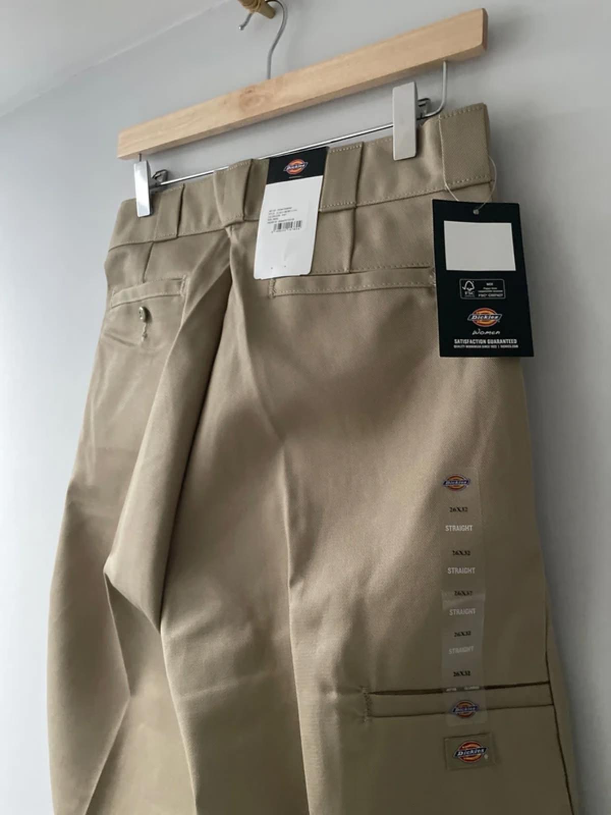 Women’s Dickies Double Knee Straight Fit Work Pant Chino in Beige - W26/L32-2955
