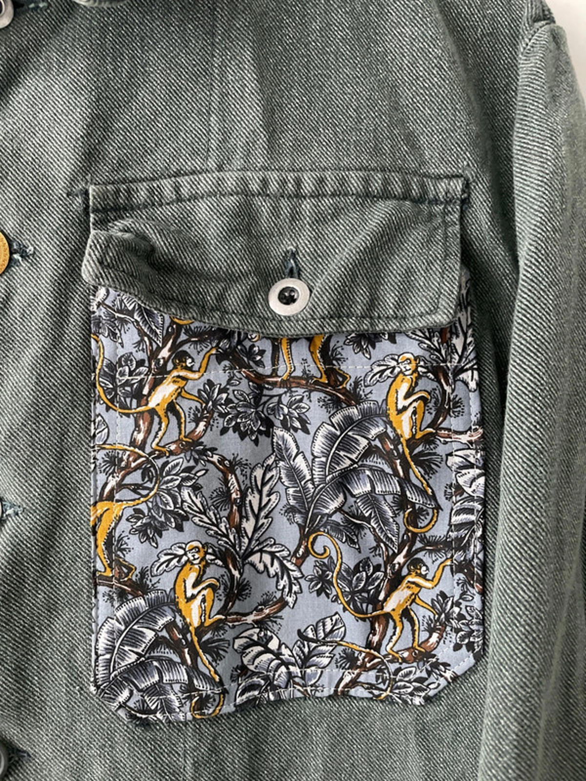 Women’s Iconic by Sophie Denim Jacket with Floral Pocket Detail - Medium- 2488