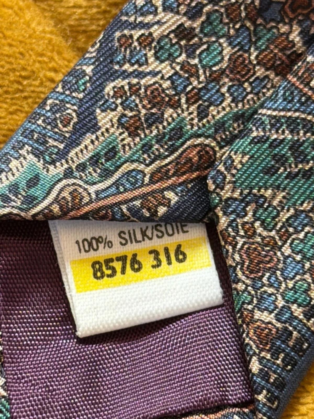 100% Premium Silk Tie With Paisley Design - 3334
