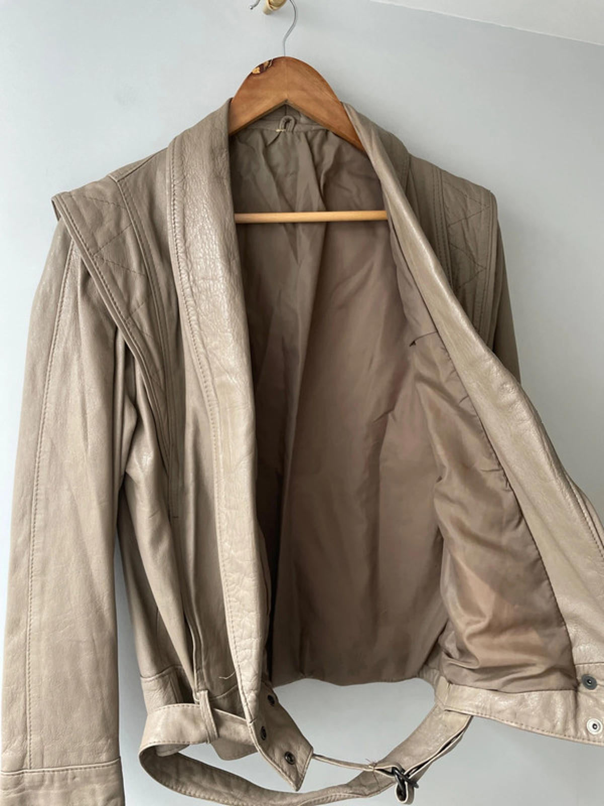 Women’s Premium Leather Vintage Jacket Coat With Belt In Beige - Small - 2426