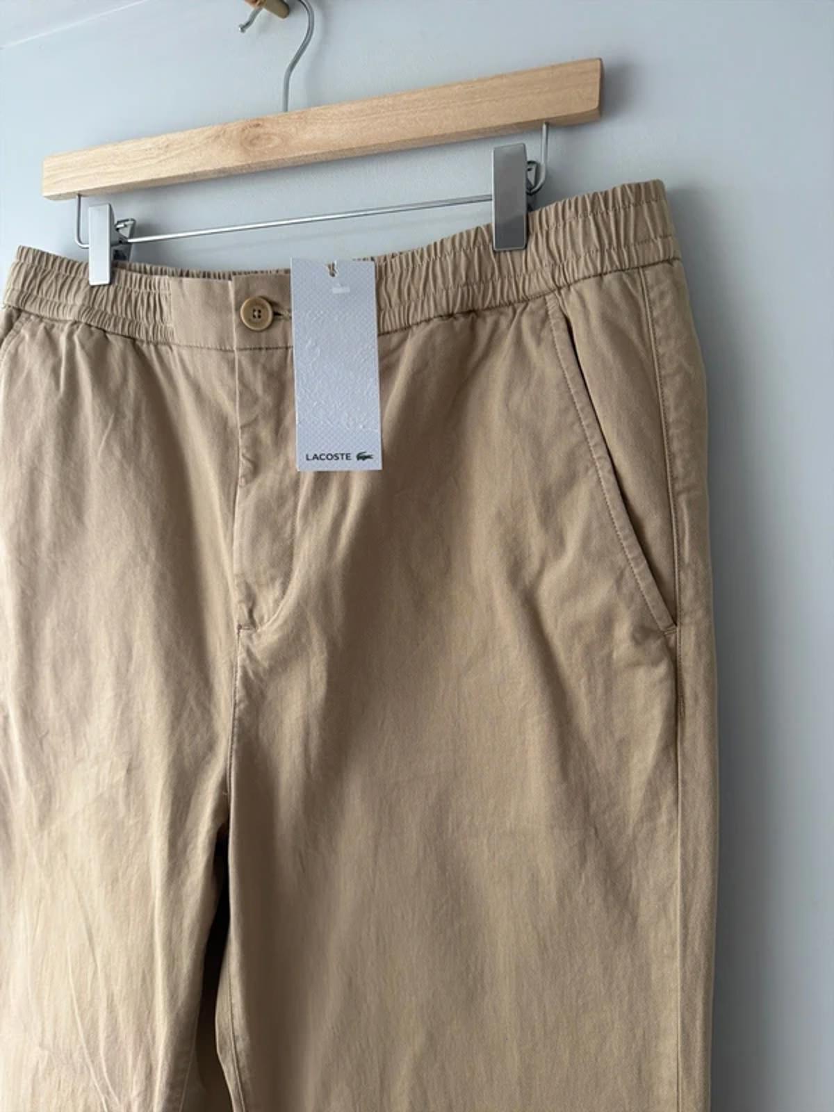 Men’s Lacoste Straight Leg Elasticated Waist Chino Trousers In Beige - W32/L30 - 3246