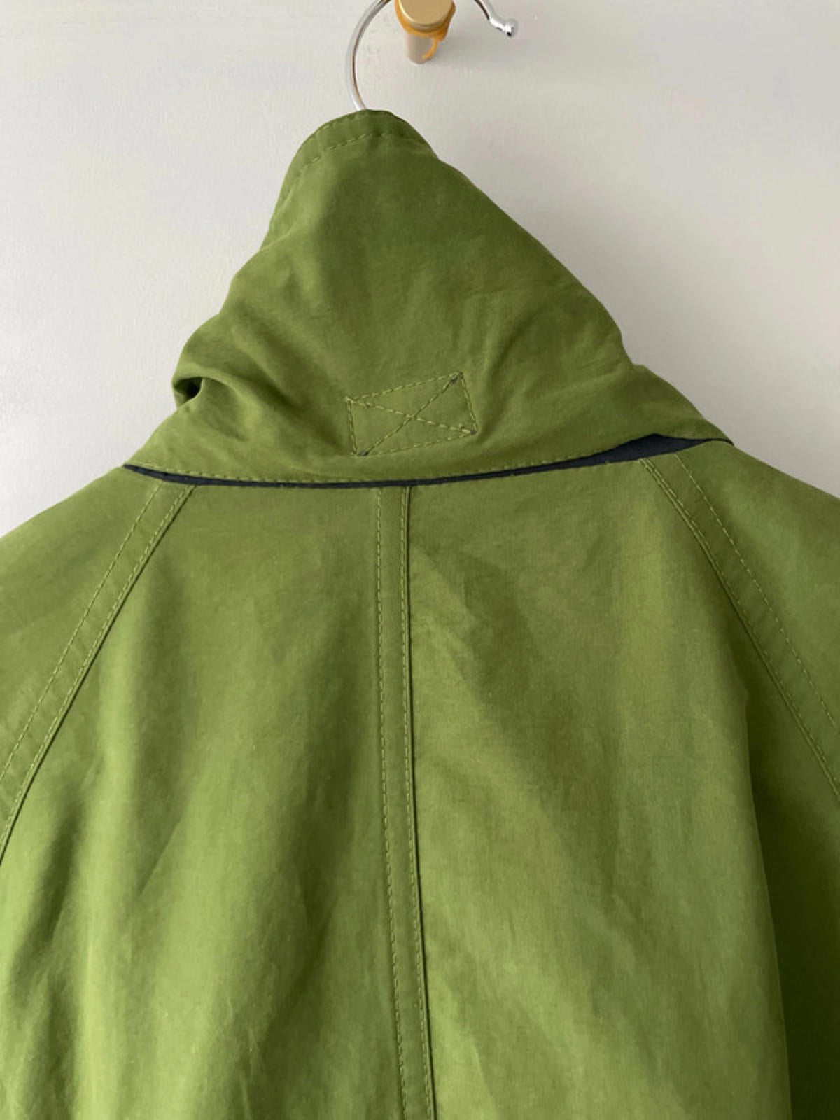 Men’s Baracuta Premium Oversized Fit Trench Coat In Khaki - Small - 2339