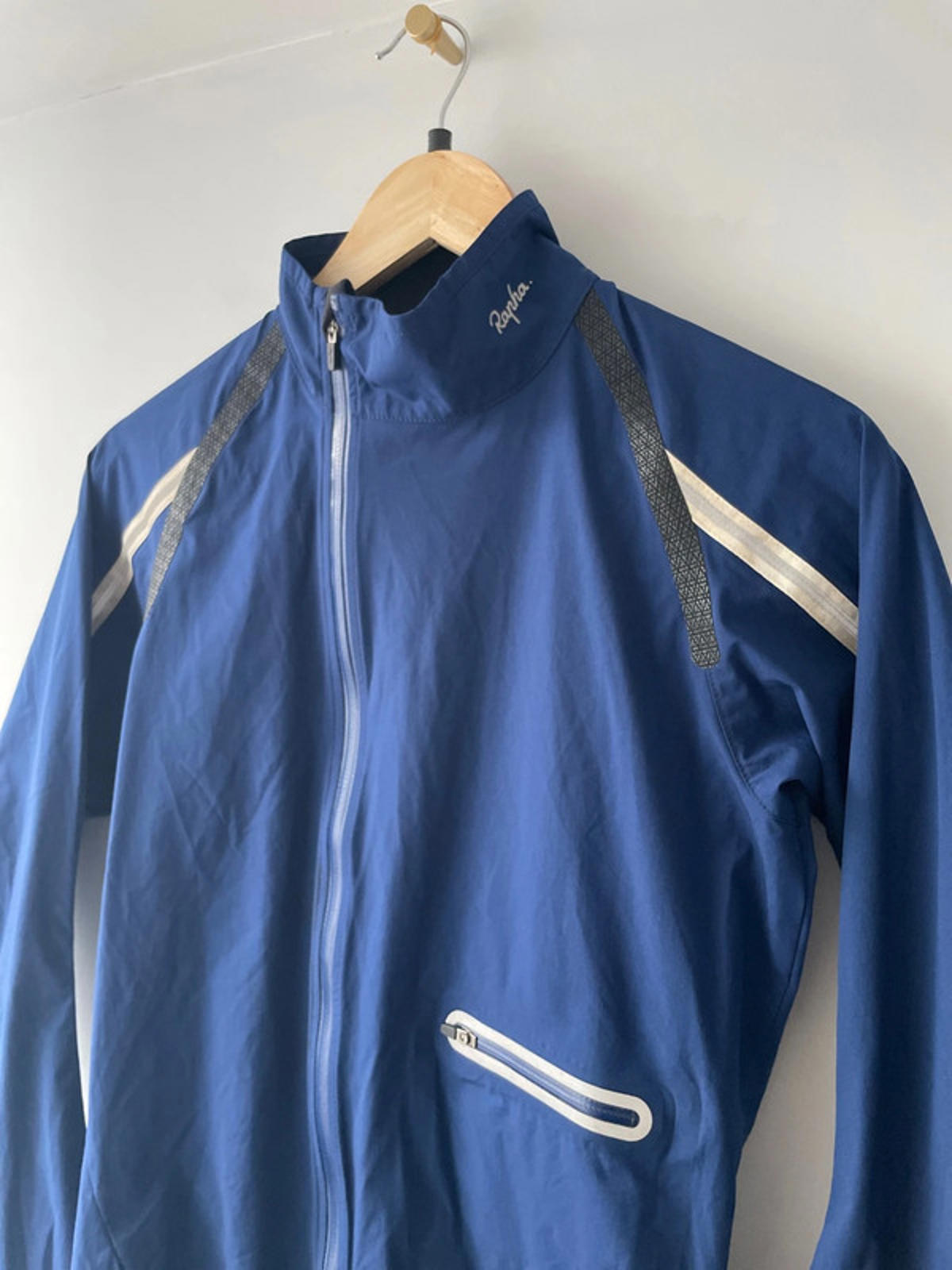 Men’s Rapha Long Sleeve lightweight Cycling Jacket In Navy - XSmall - 1911