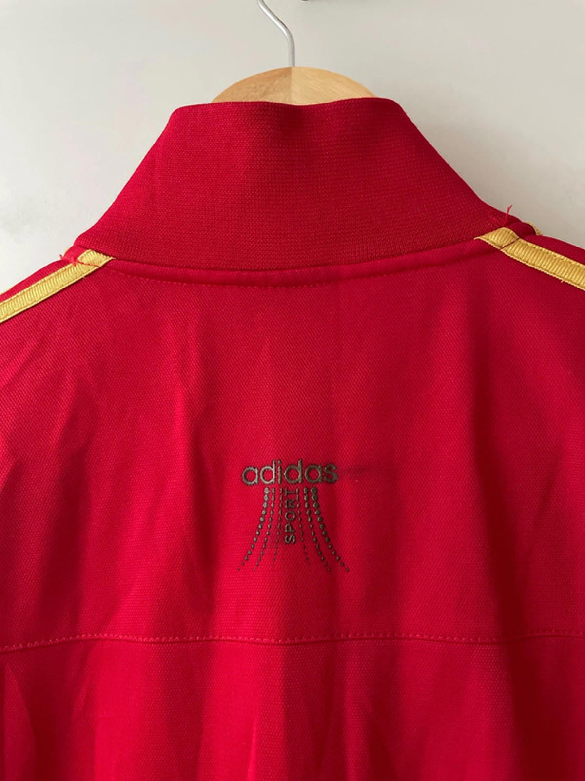 Men’s Adidas Spainish Football Track Jacket in Red/Gold Stripes - XLarge -2539