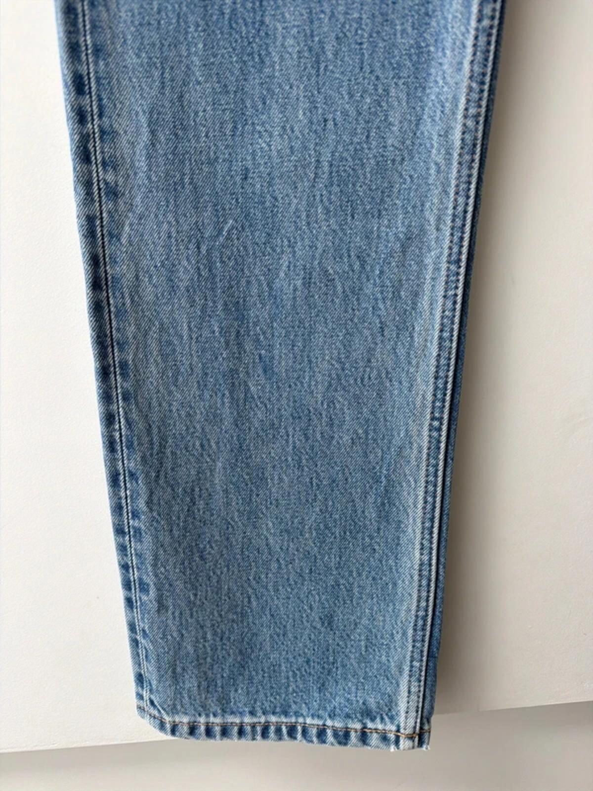 Women’s Weekday Rowe Extra High Waist Straight Fit Jeans - W24/L30 - 3378