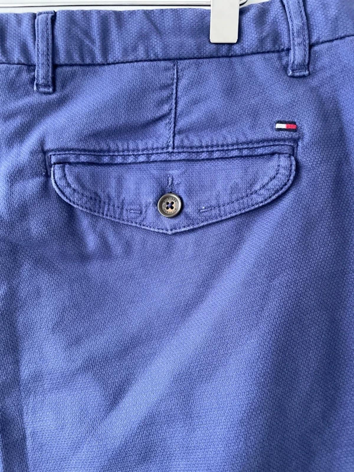 Men’s Tommy Hilfiger Denton Stretch Chino Shorts In Blue - W38/L8 - 3147
