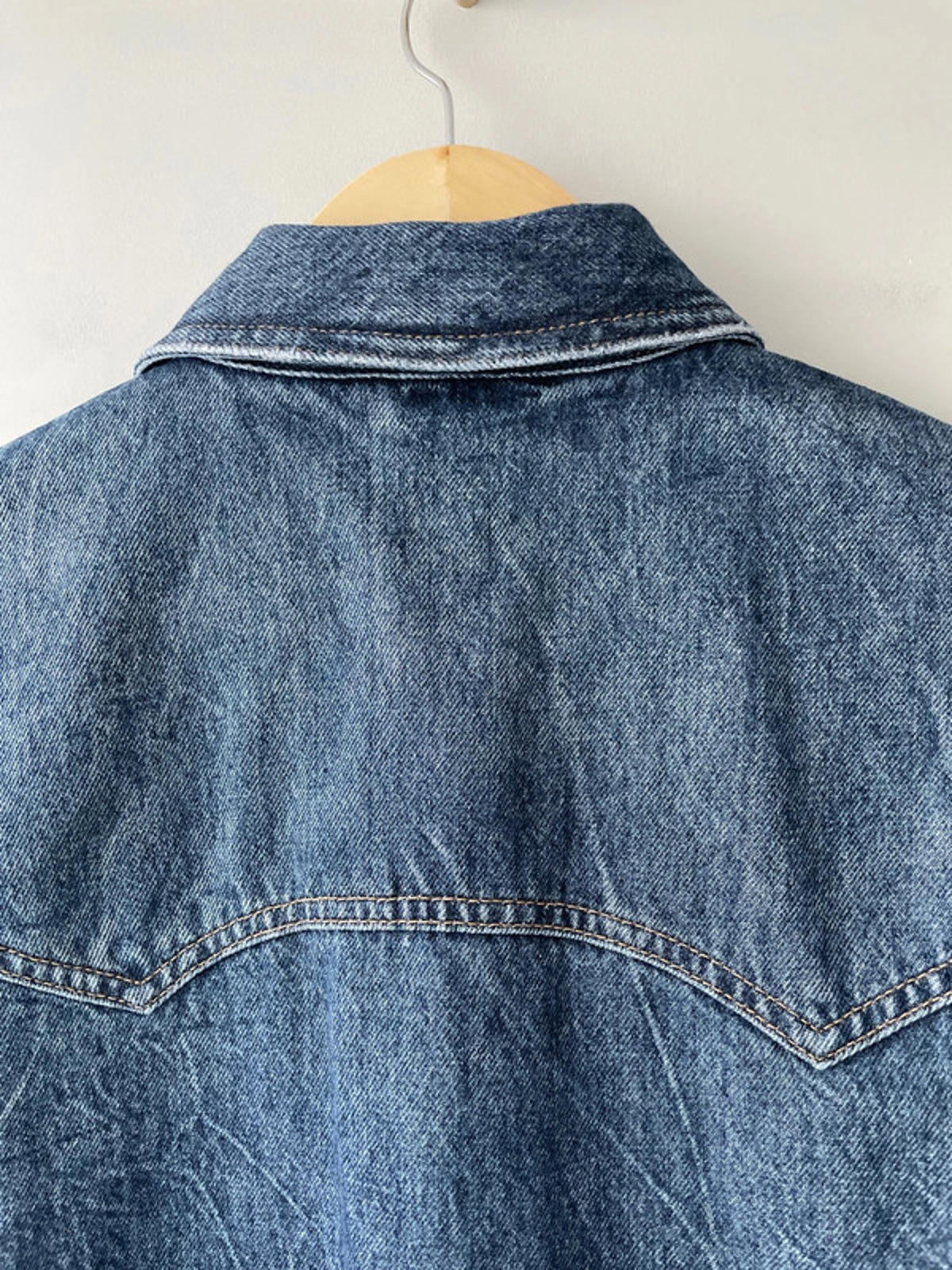 Women’s Tommy Hilfiger Floral Embroidered Denim Jacket In Navy - Small -2432