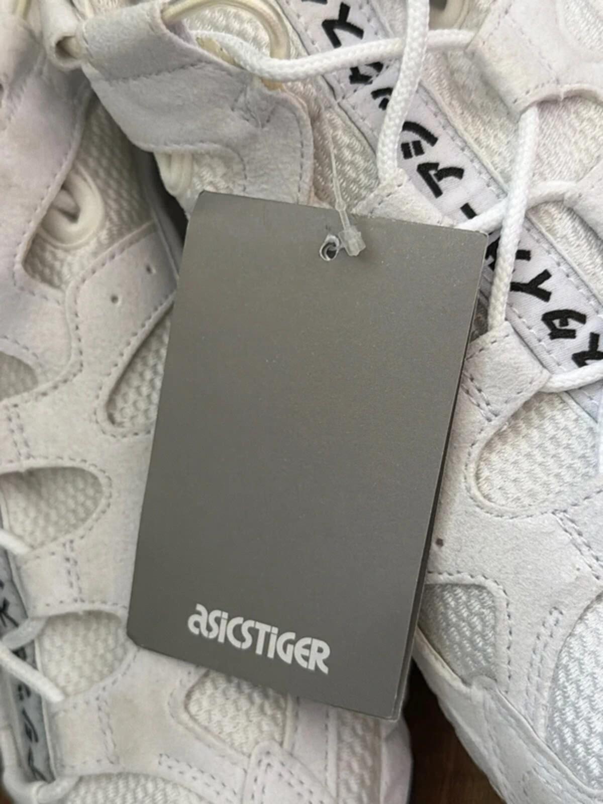 Men’s Asics Gel-Mai limited edition chunky sole trainers in white - uk8.5 - 3477