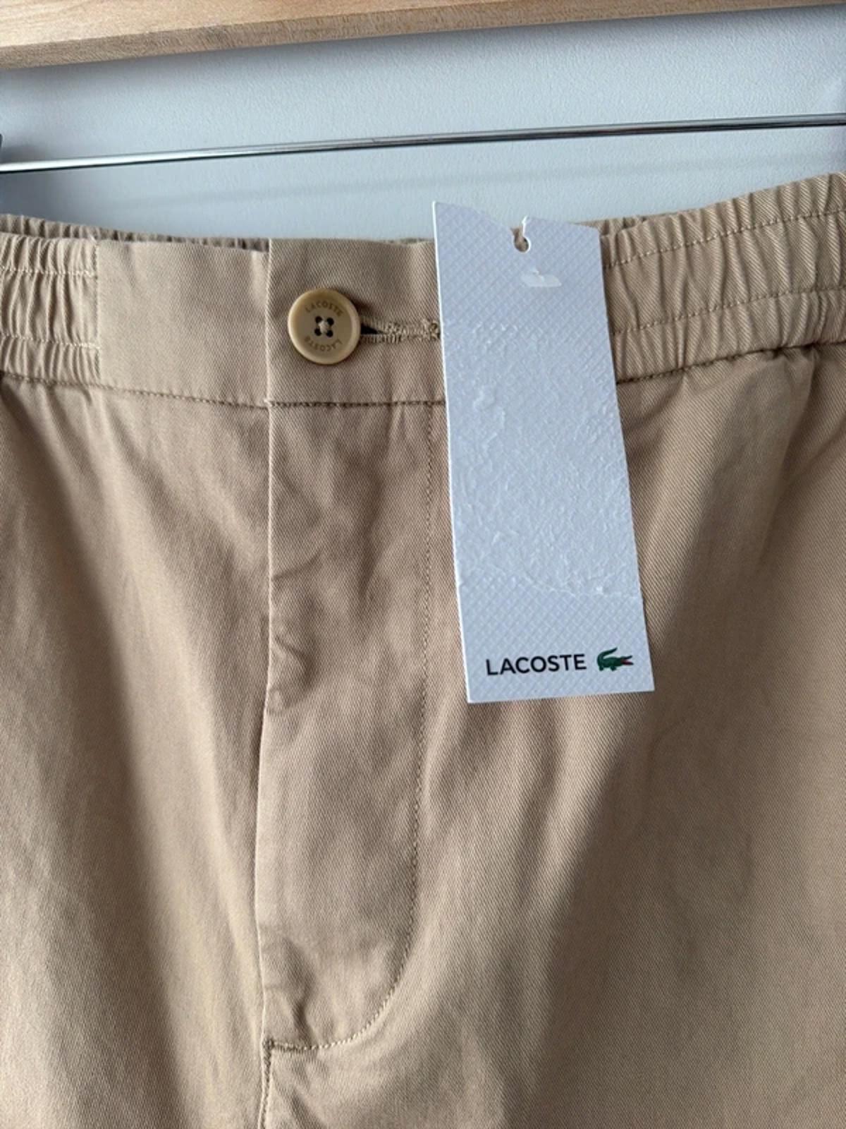 Men’s Lacoste Straight Leg Elasticated Waist Chino Trousers In Beige - W32/L30 - 3246