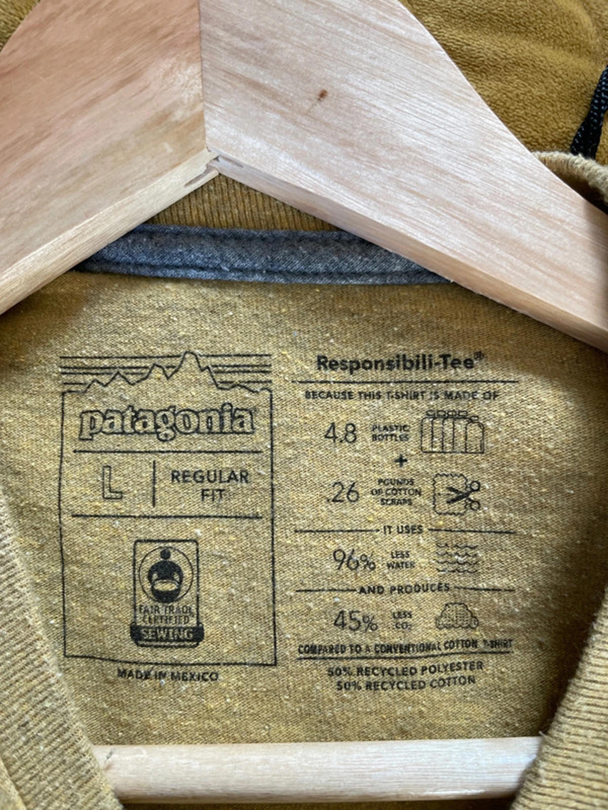 Men’s Patagonia Crew Neck Printed T-shirt In Mustard - Large -2574