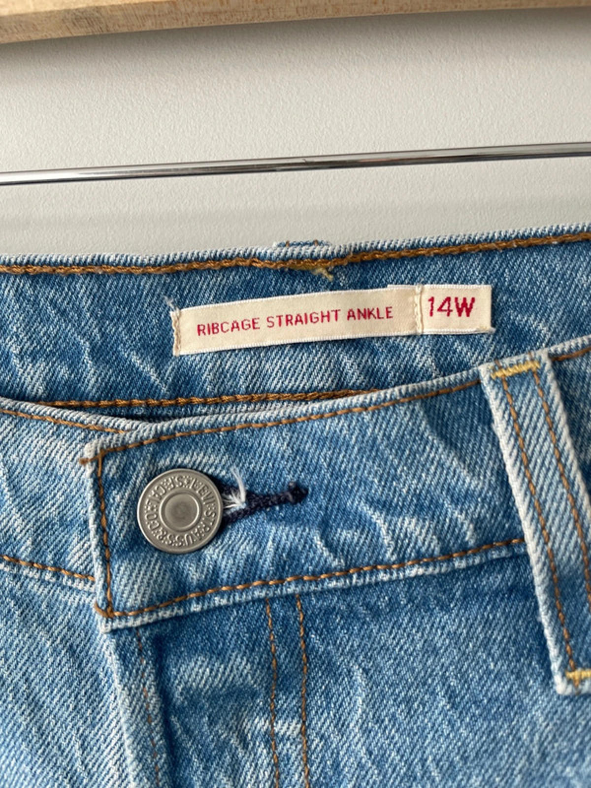 Women’s Levi’s Ribcage Straight Ankle Fit Blue Jeans - W37/L27 -1849