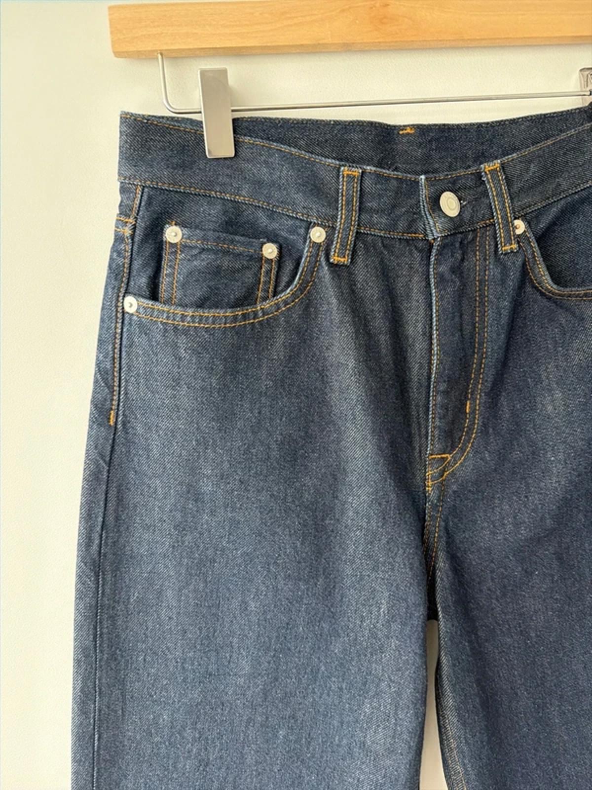 Women’s Arket Violet Tapered Fit Jeans In Navy - W26/L28 - 3243
