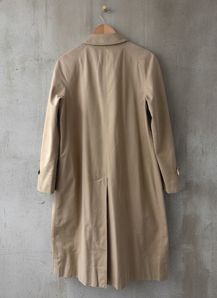 Women’s Burberry Made In England Trench Coat With Signature Lining -Large - 3707