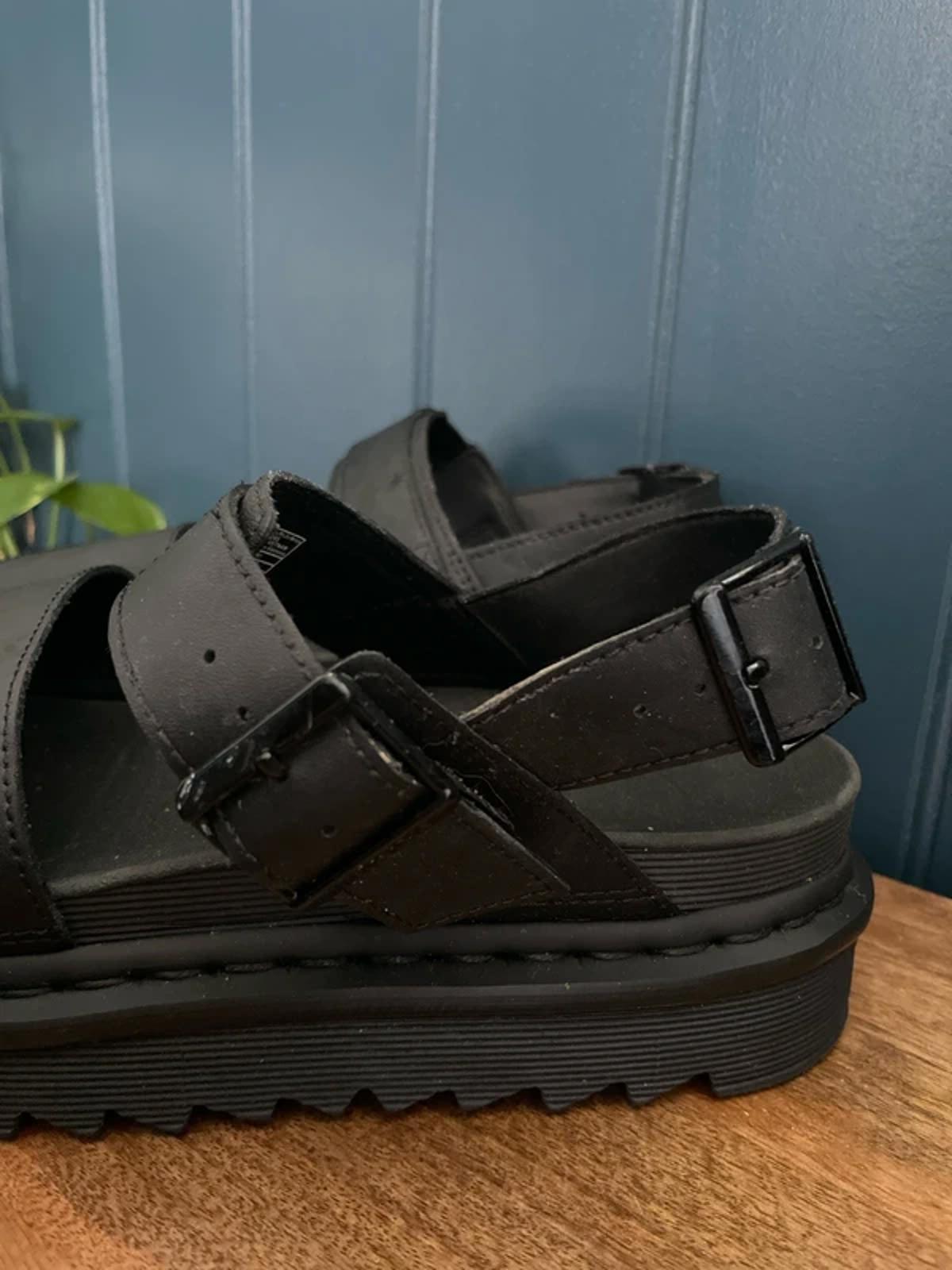 Women’s Dr Martens Voss Chunky Sole Sandals In Blackk - UK8 - 3047