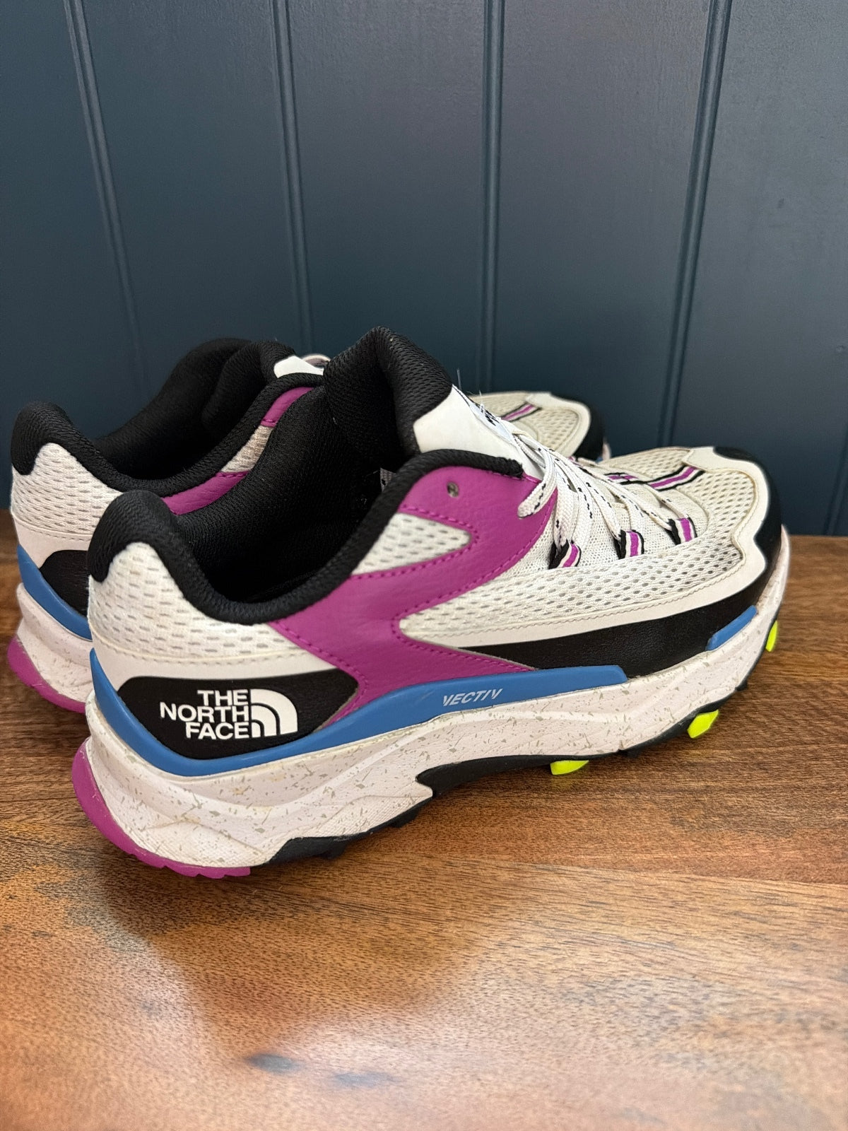 Women’s The North Face VECTIV Trail Trainers - Uk6.5 - 3622
