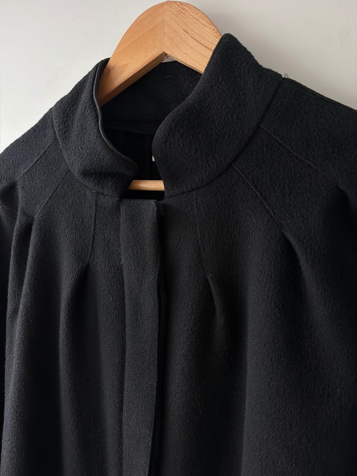 Women’s The Scotch House Wool & Cashmere Blend Cape In Black - One Size - 3806