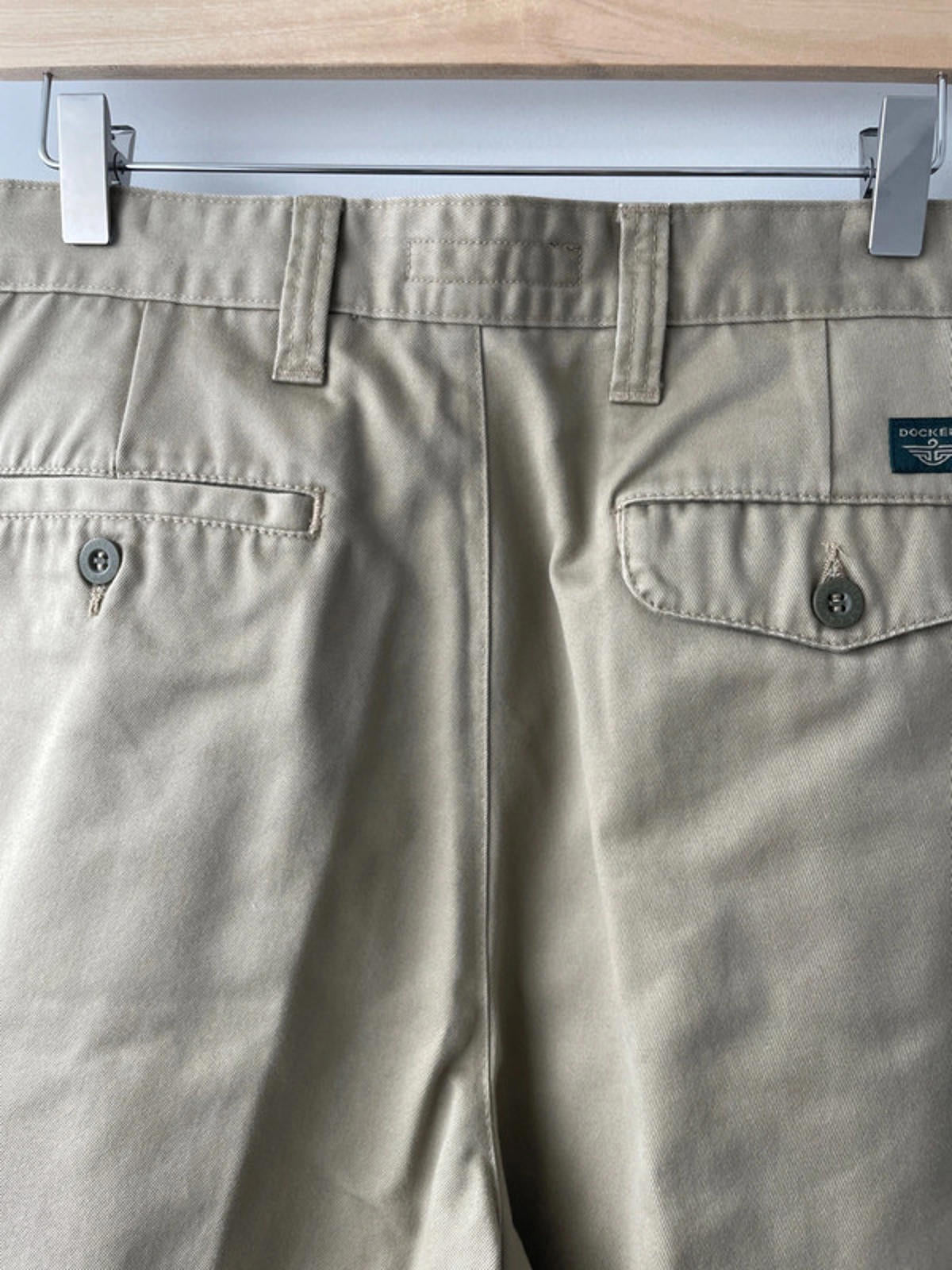 Men’s Dockers Khakis Premium Classic Chino Trousers - W34/L30 - 1707
