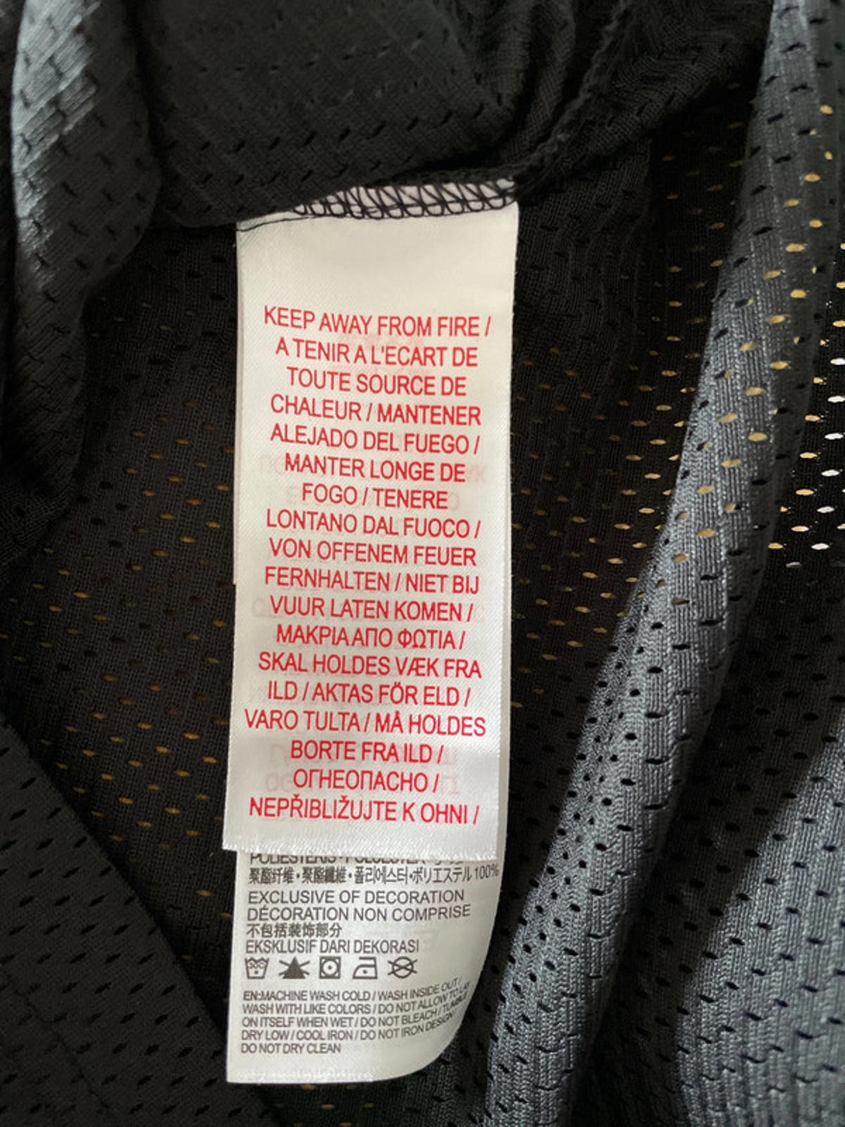 Vintage Jordan 23 Jumpman Jersey with DNA Logo In Red/Black - Medium - 2281