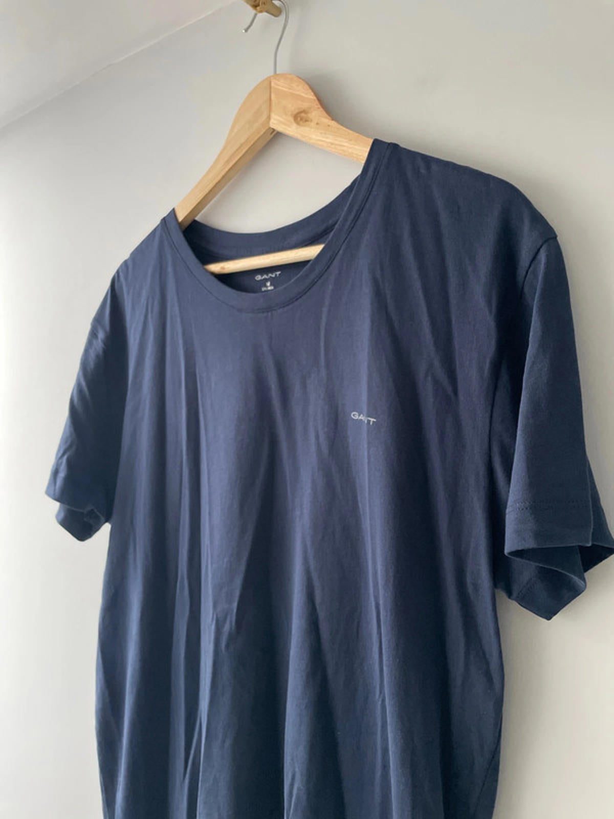 Men’s GANT Short Sleeve Crew Neck T-shirt in Navy - Medium - 2834