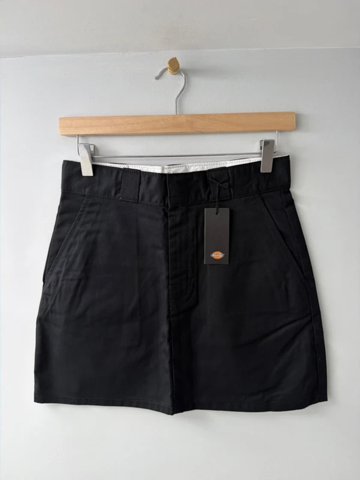 Women’s Dickies mini work skirt with pockets in black - W26 - 3438