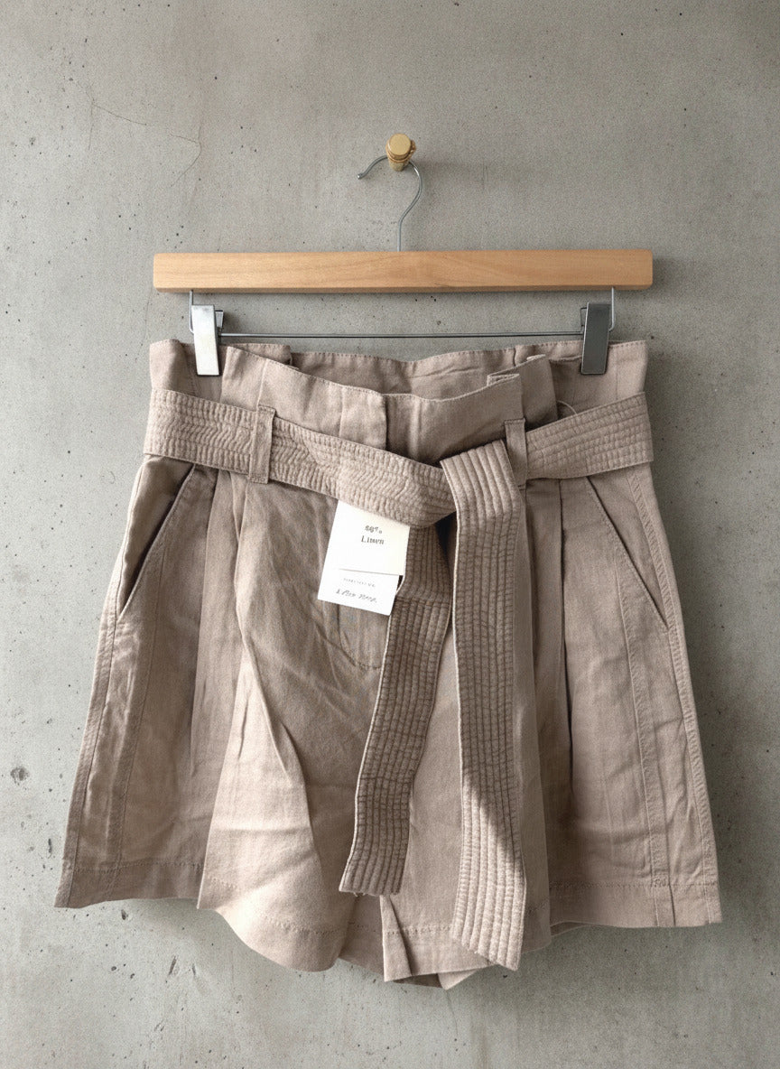 Women’s & Other Stories linen tie front paperbag style shorts - Uk6 - 3445