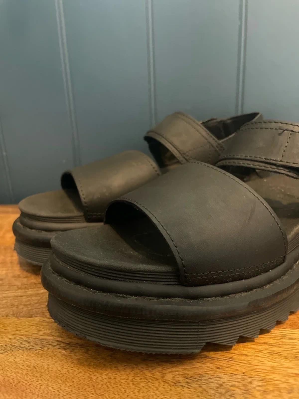 Women’s Dr Martens Voss Chunky Sole Sandals In Black - UK 5 - 3087