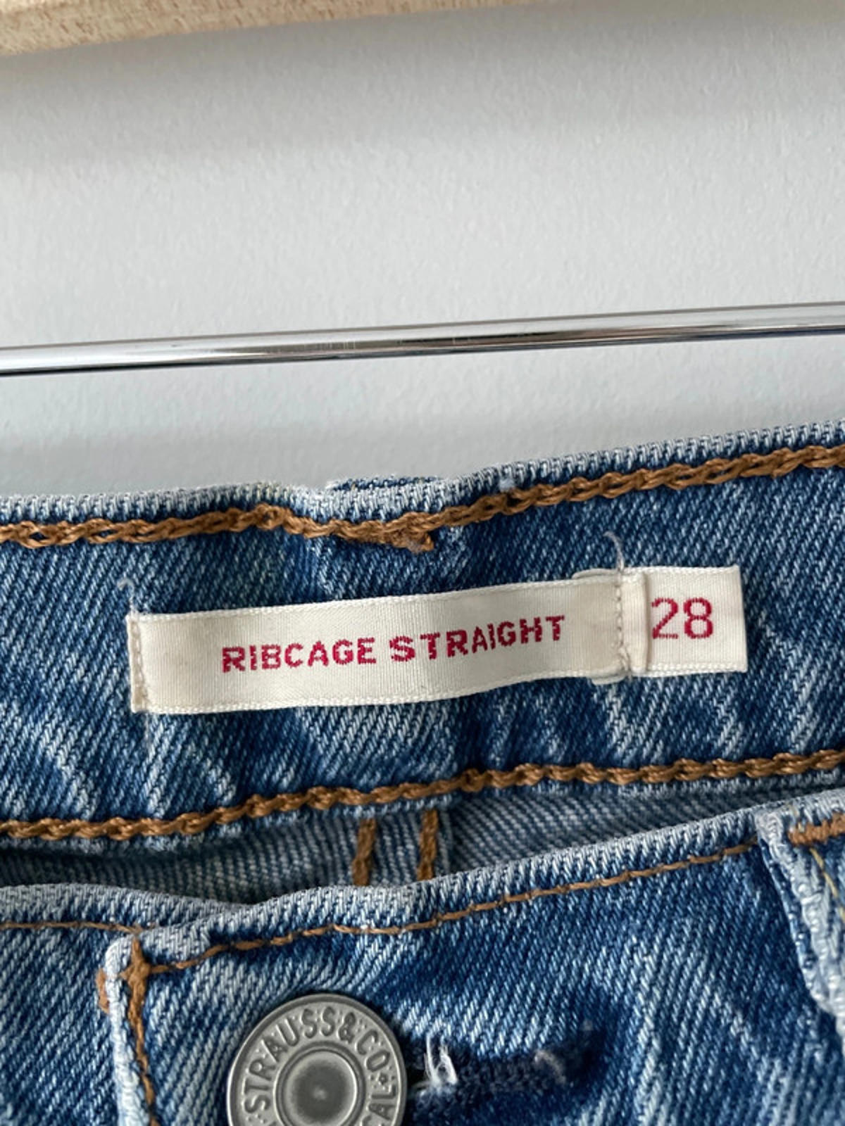 Women’s Levi’s High Waisted Ribcage Straight Fit Jeans In Navy - W28/L27 - 2518