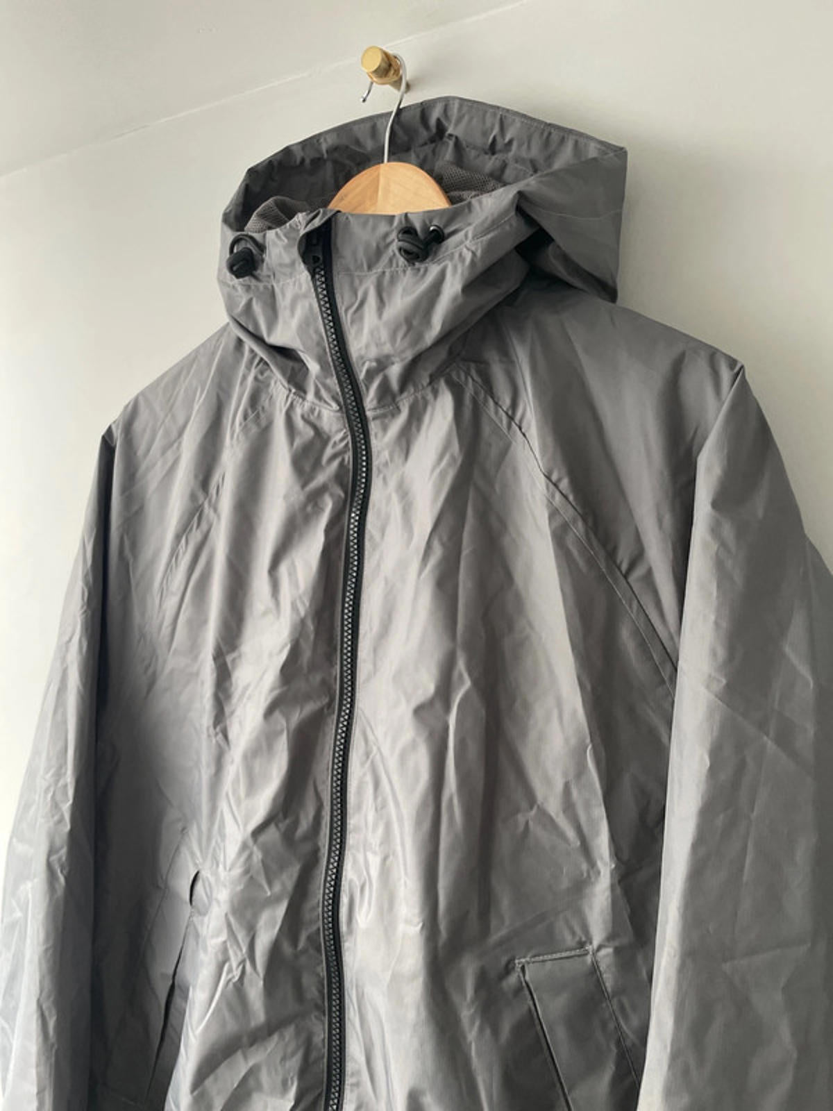 Men’s H&M Oversized Fit Windbreaker Hooded Jacket In Grey - XSmall - 2442