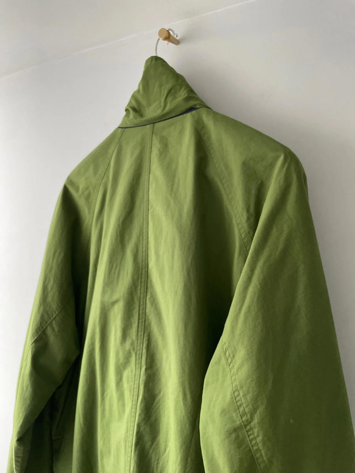 Men’s Baracuta Premium Oversized Fit Trench Coat In Khaki - Small - 2339