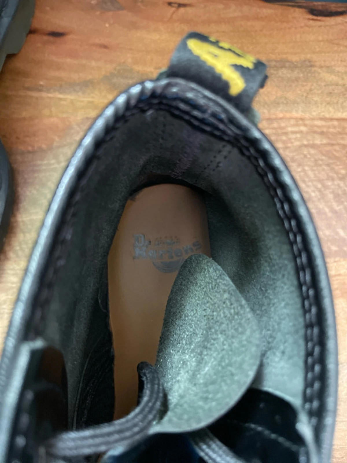 Women’s Dr Martens 101 Premium Leather Lace Up Boots In Black - UK4 - 2160