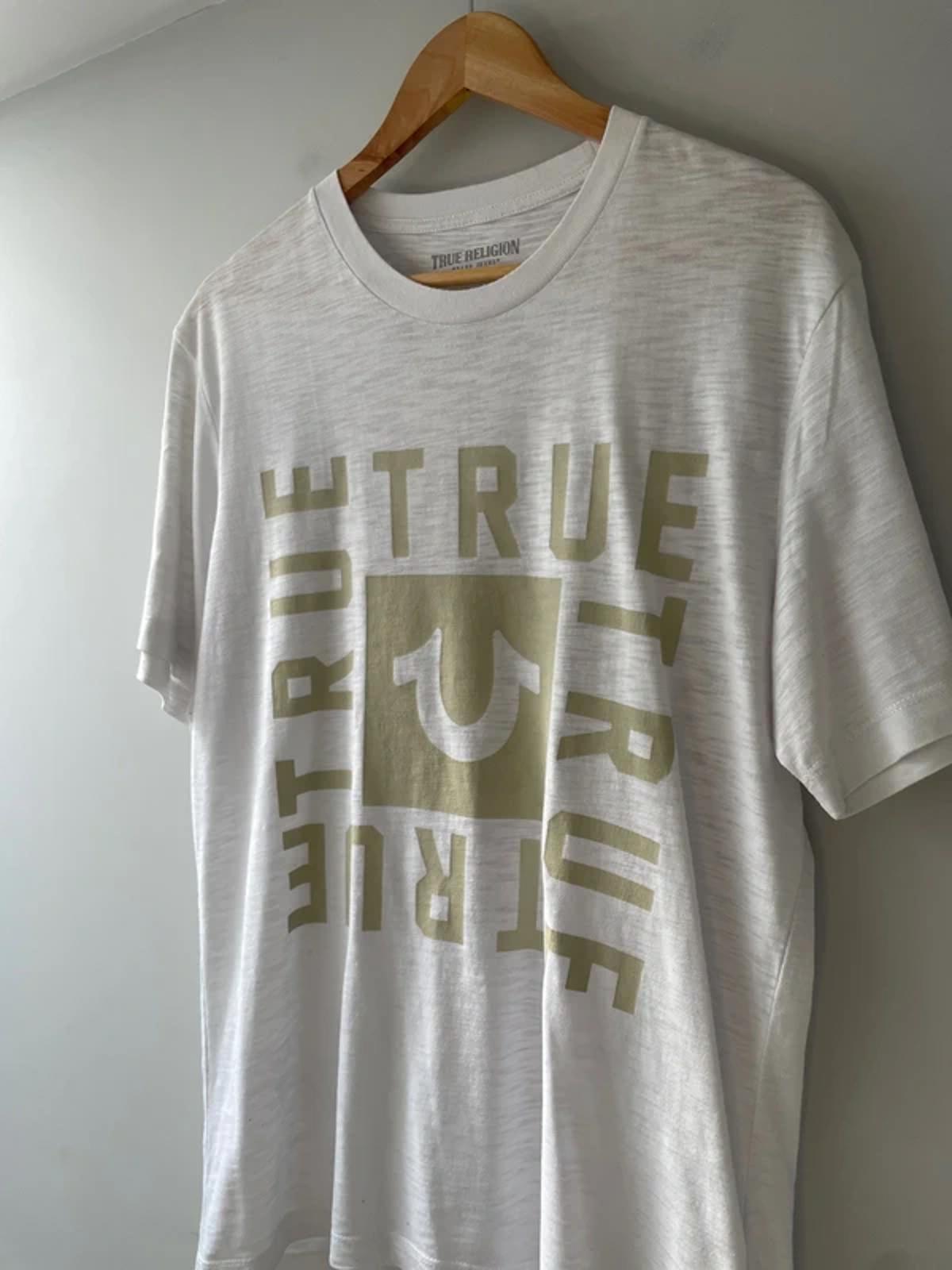 Men’s True Religion Crew Neck Printed T-shirt In White - Medium - 0429