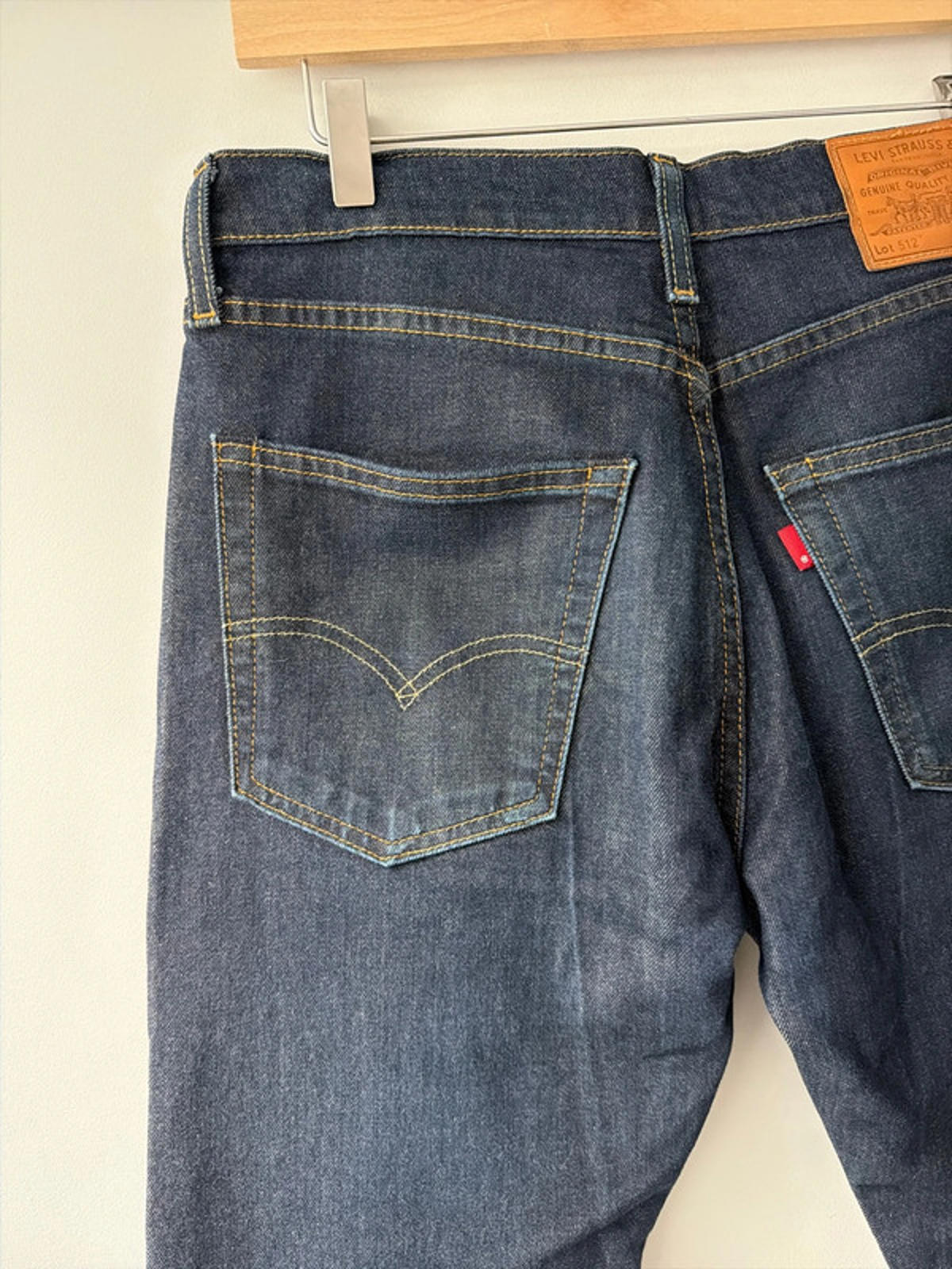 Men’s Levi’s 512 Slim Fit Jeans In Navy - W31/L32 - 2673