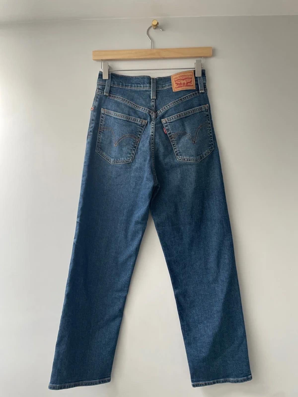 Women’s Levi’s High Waisted Ribcage Straight Fit Jeans In Navy - W25/L27 - 3020