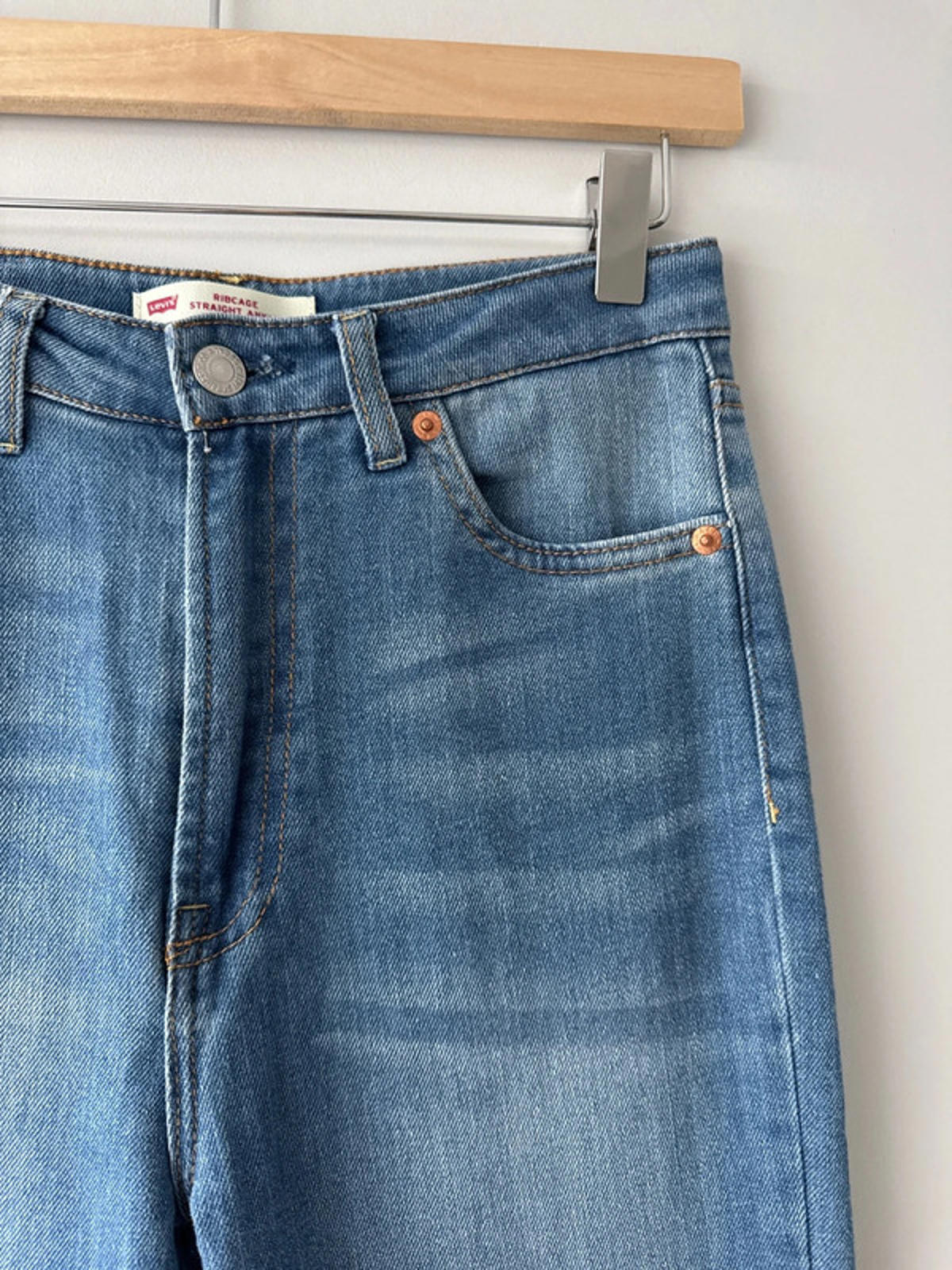 Women’s Levi’s Ribcage Straight Ankle Fit High Waisted Jeans - W26 / L29 - 0361