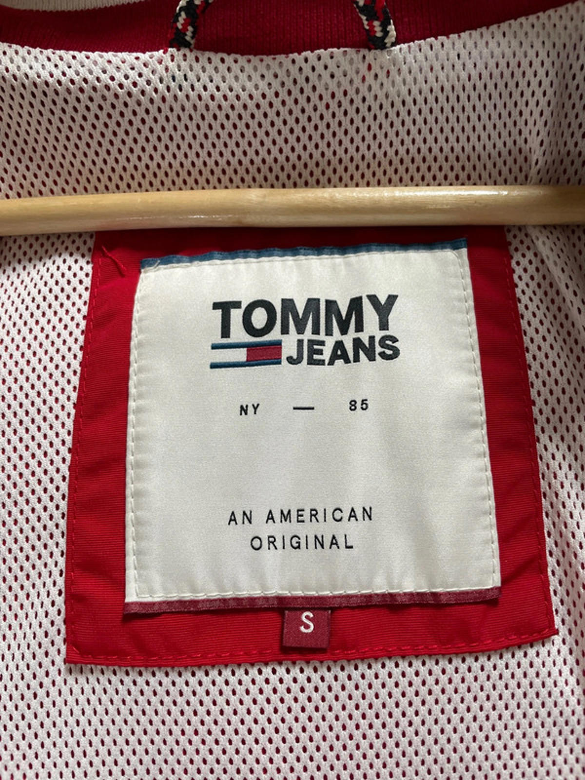 Men’s Tommy Hilfiger Classic Harrington Jacket in Red - Small - 2287