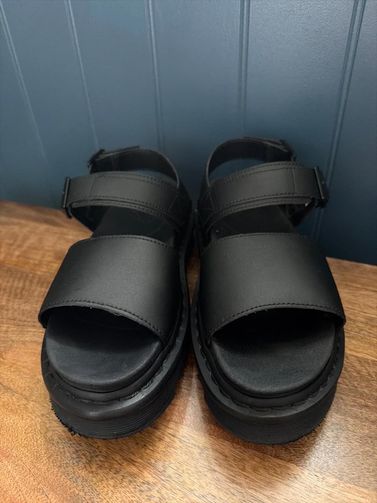 Women’s Dr Martens Voss Chunky Sole Sandals in Black - Uk6.5 - 3284