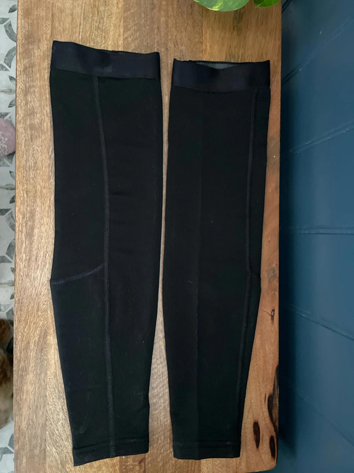 Mens Rapha Cycling Arm Warmers In Black - Medium - 2227