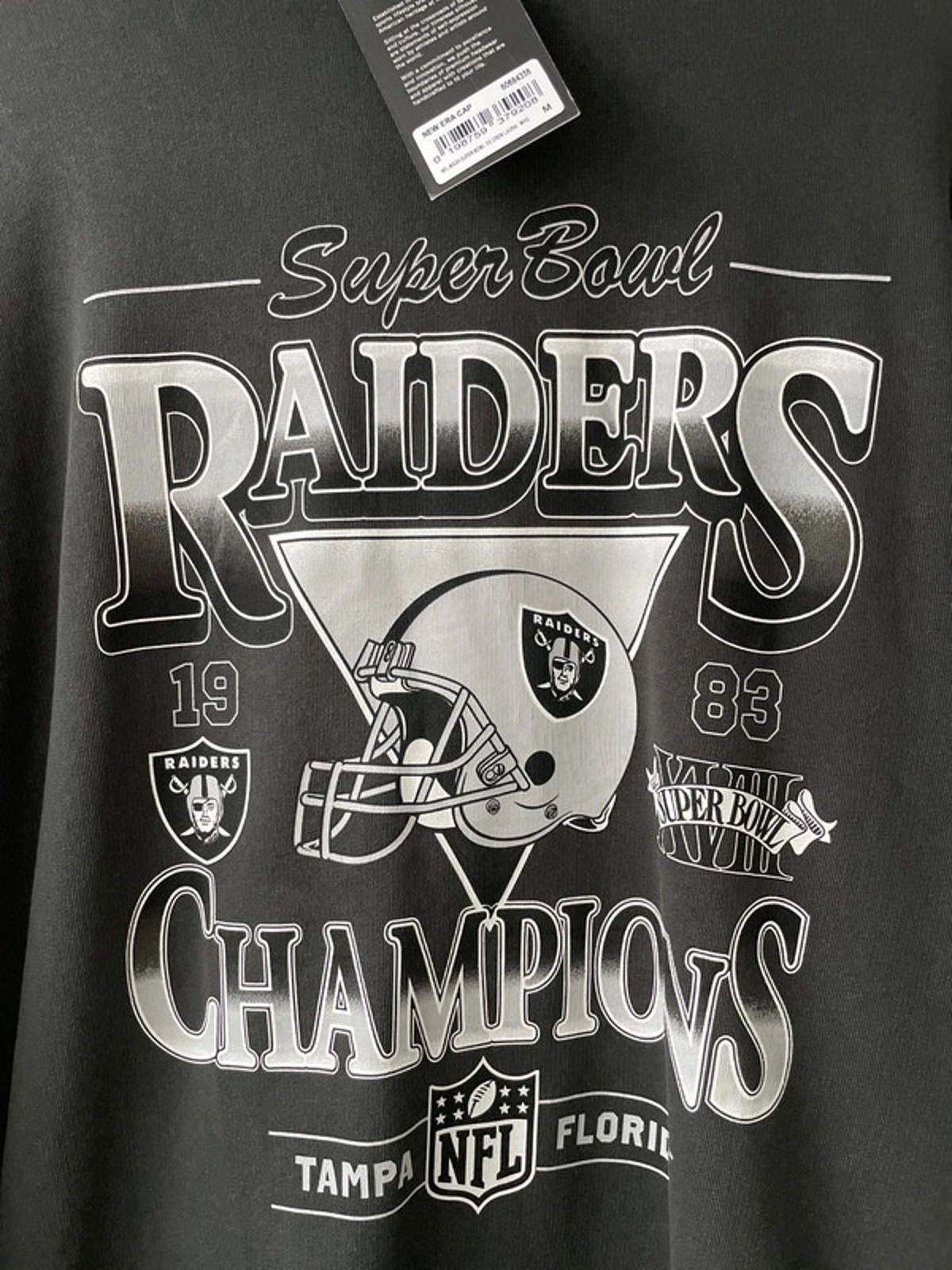 Men's New Era Las Vegas Raiders NFL Washed Super Bowl Jumper In Black - Medium - 2285