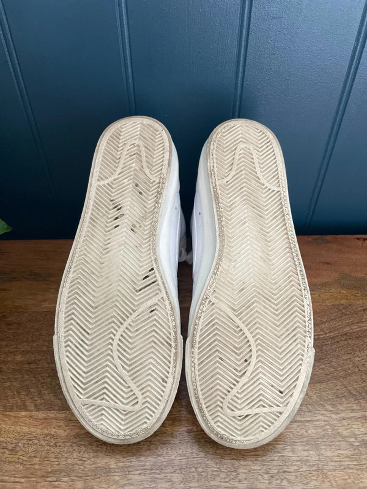 Women’s Nike Blazer Mid 77 Premium Leather Trainers - UK 5 - 1788