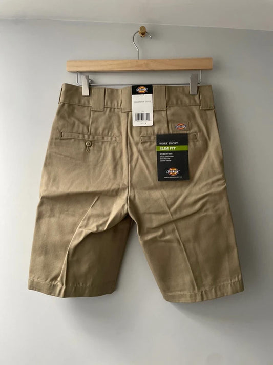 Women’s Dickies Slim Fit High Waist Shorts in Beige - W29/L11 - 2886