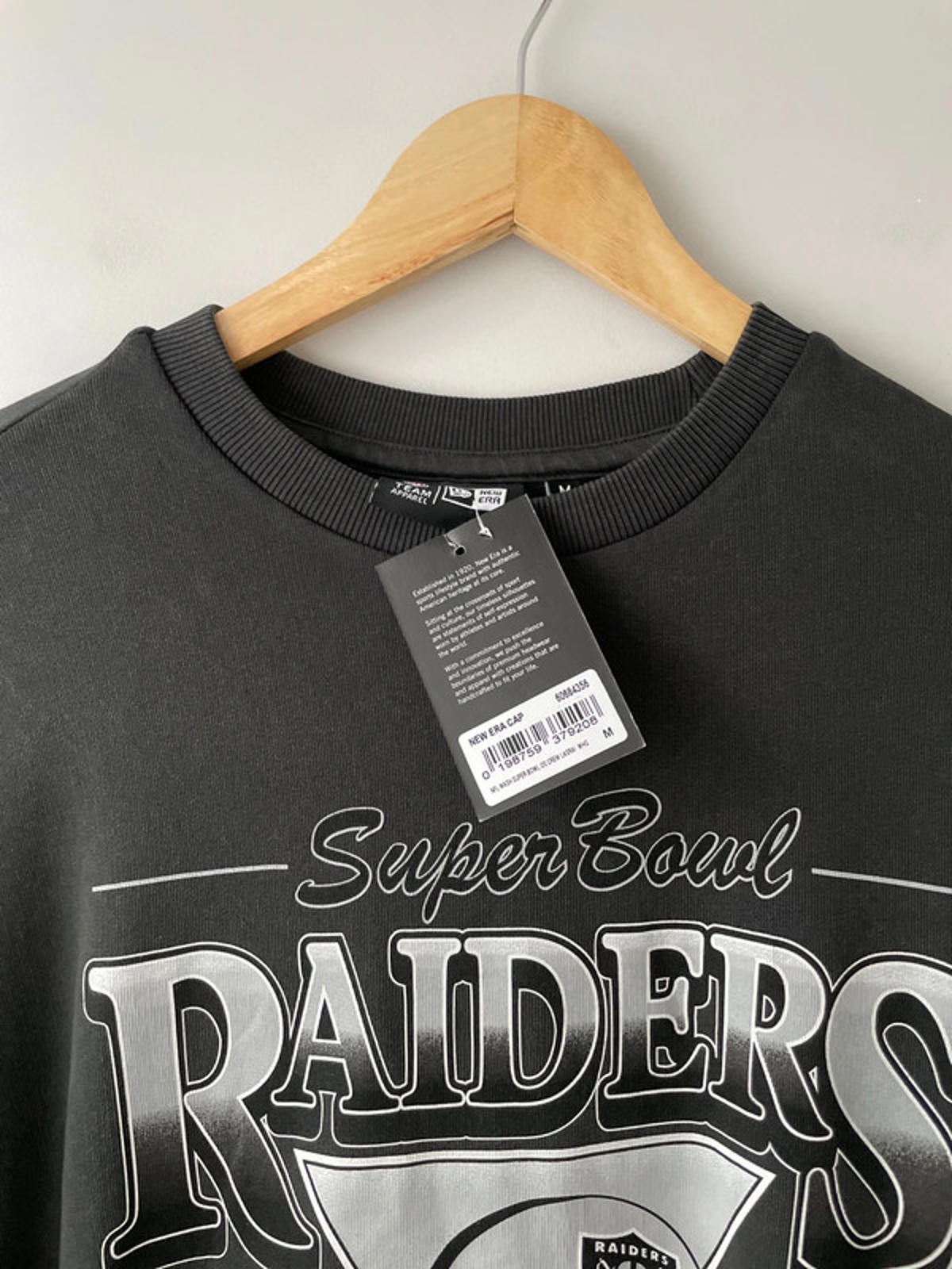 Men's New Era Las Vegas Raiders NFL Washed Super Bowl Jumper In Black - Medium - 2285