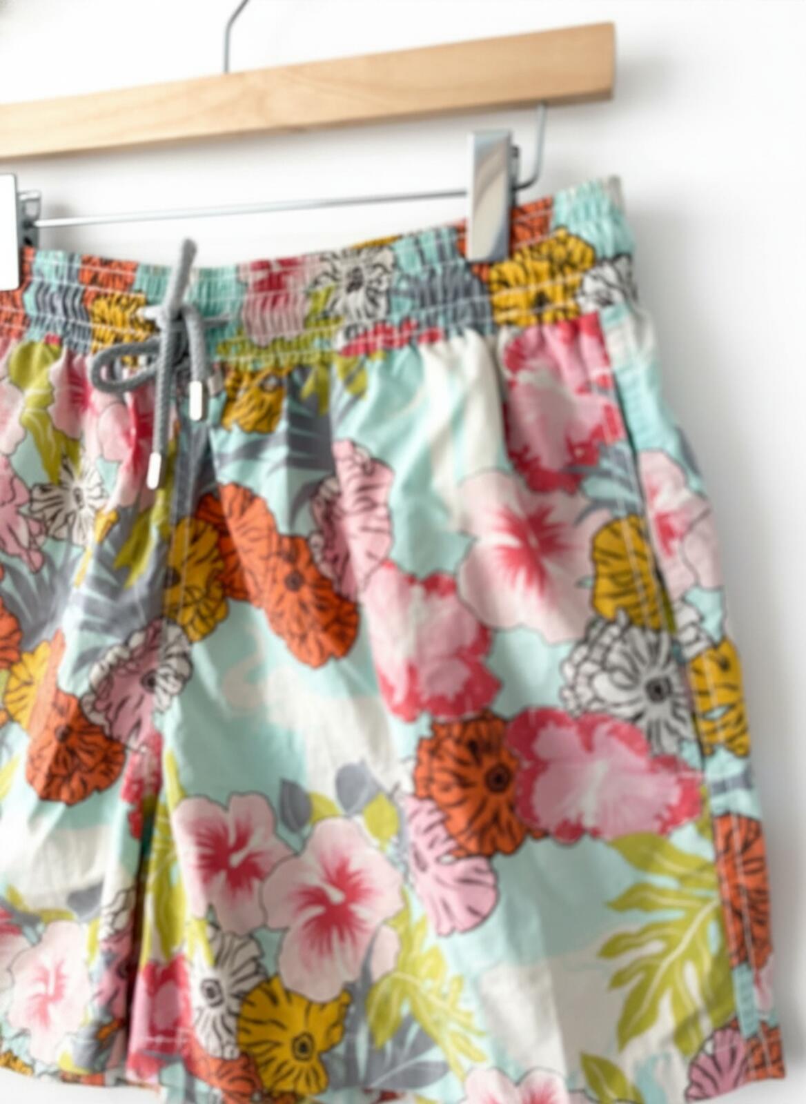 Men’s Vilebrequin Flower Print Swim Shorts - XLarge - 3418