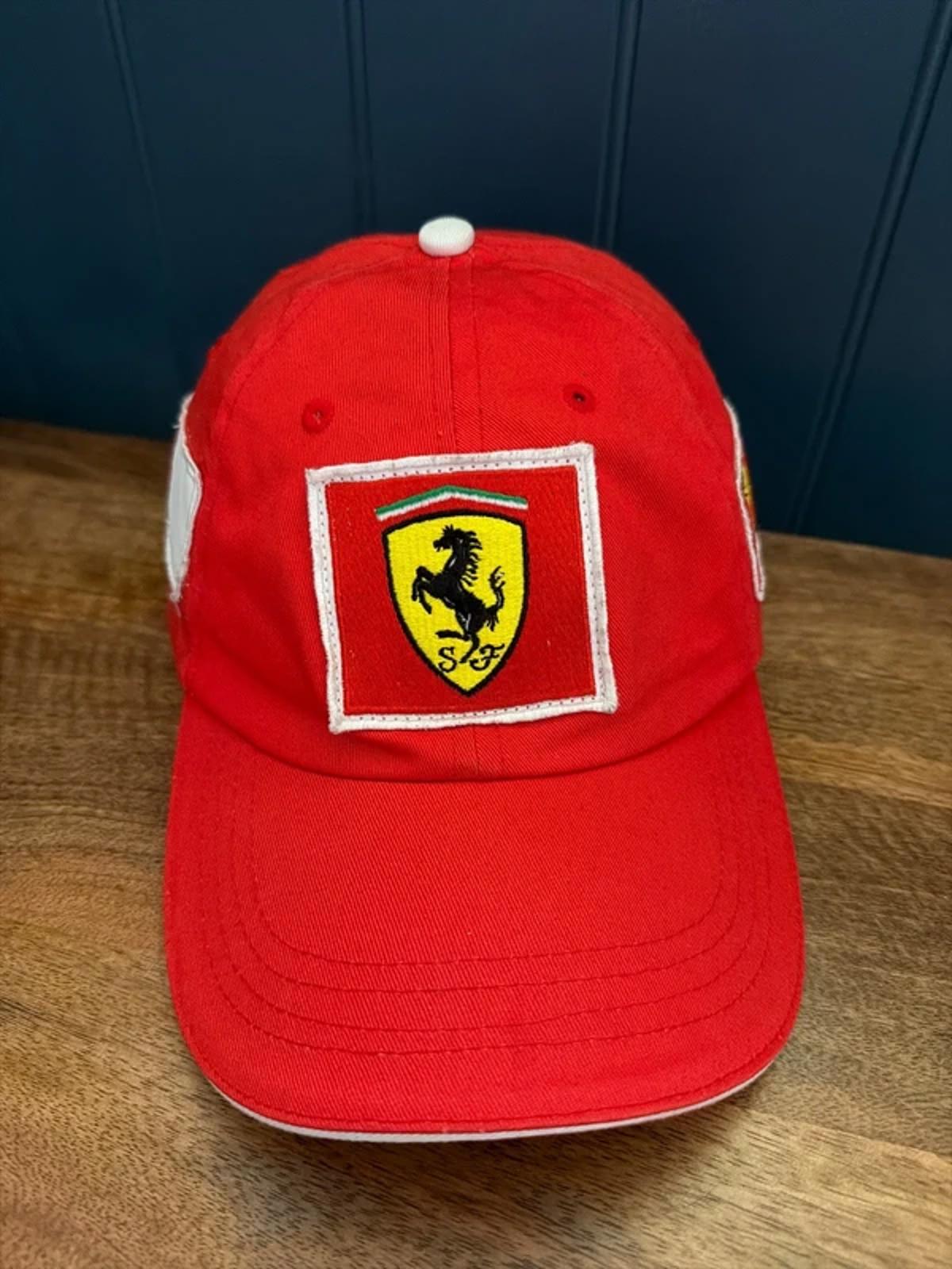 Unisex Ferrari Vintage 90's Cap In Red - 3227