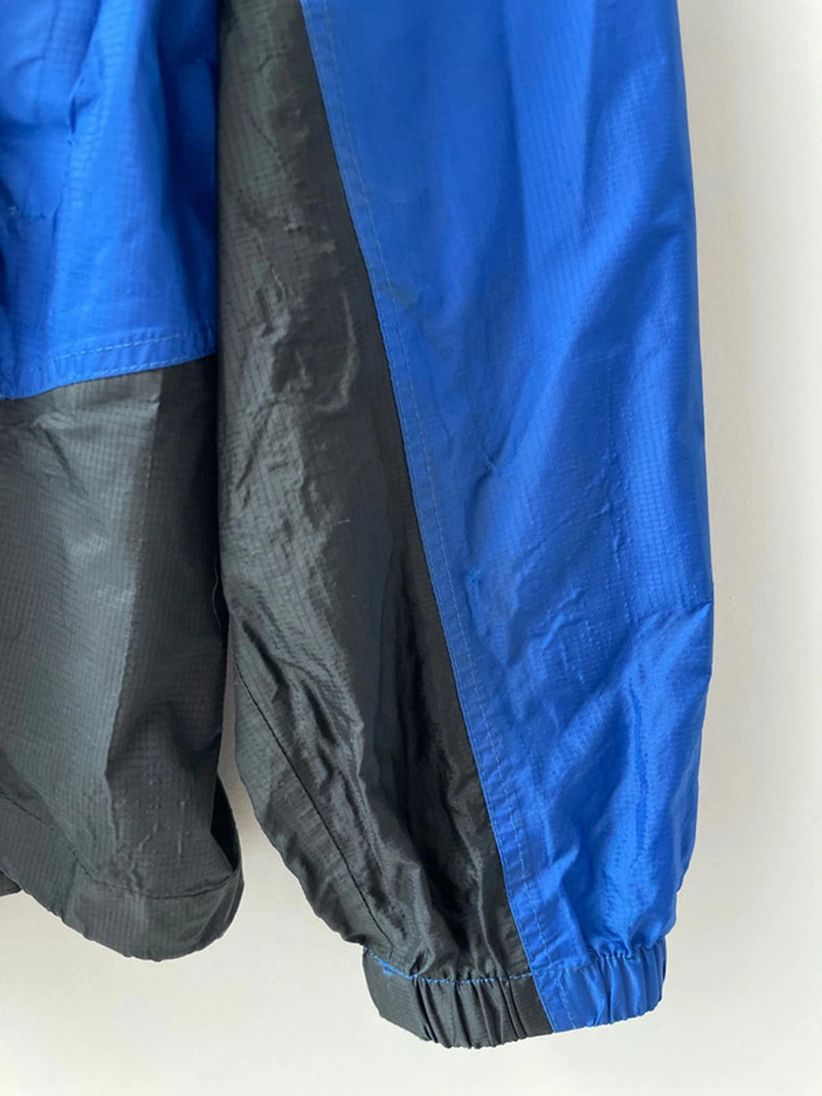 Men’s Patagonia Hooded Waterproof Jacket Coat In Blue - XLarge - 2026