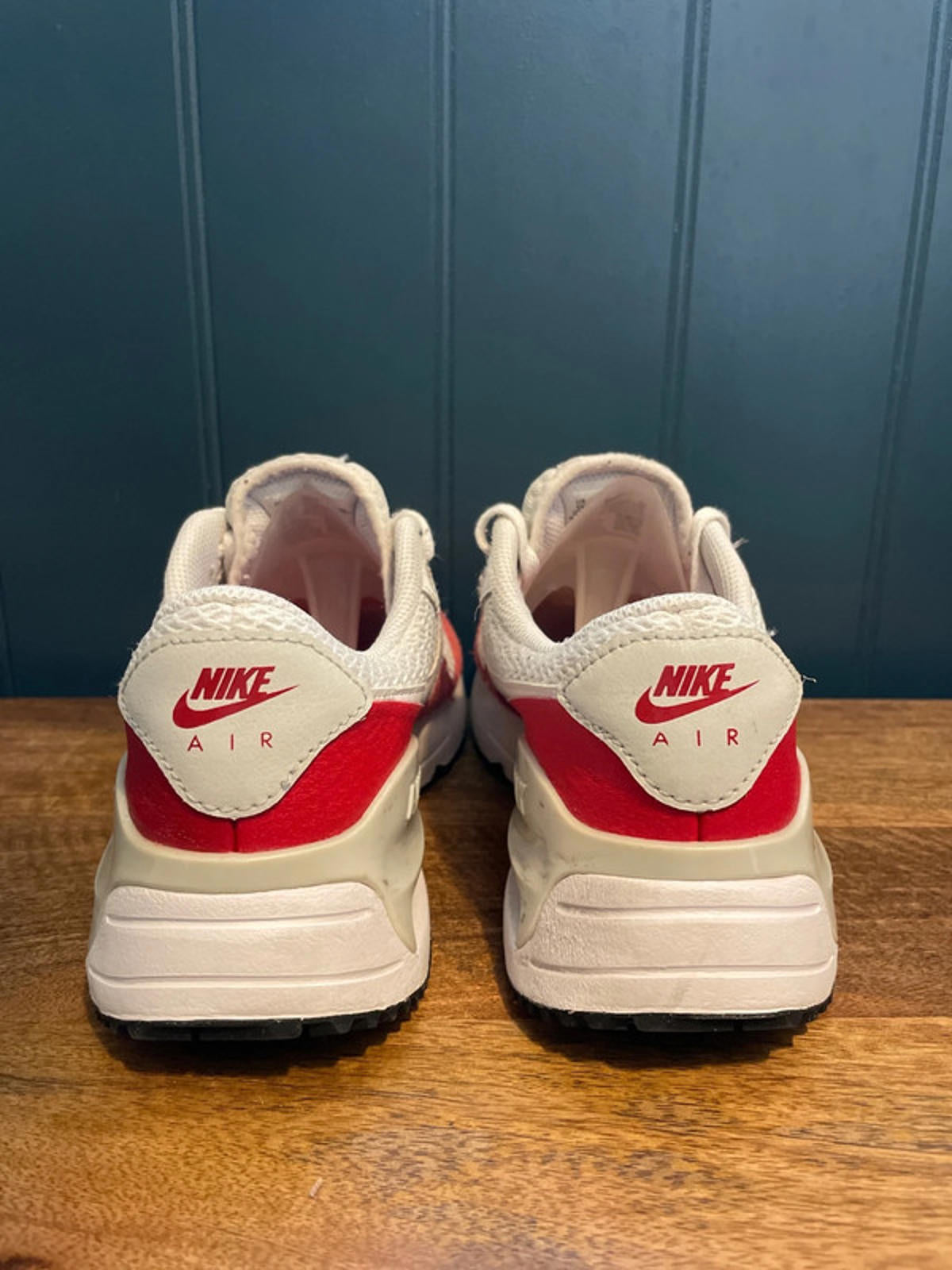 Women’s Nike Air Max SYSTM Trainers In White/University Red - UK 4.5 - 2606