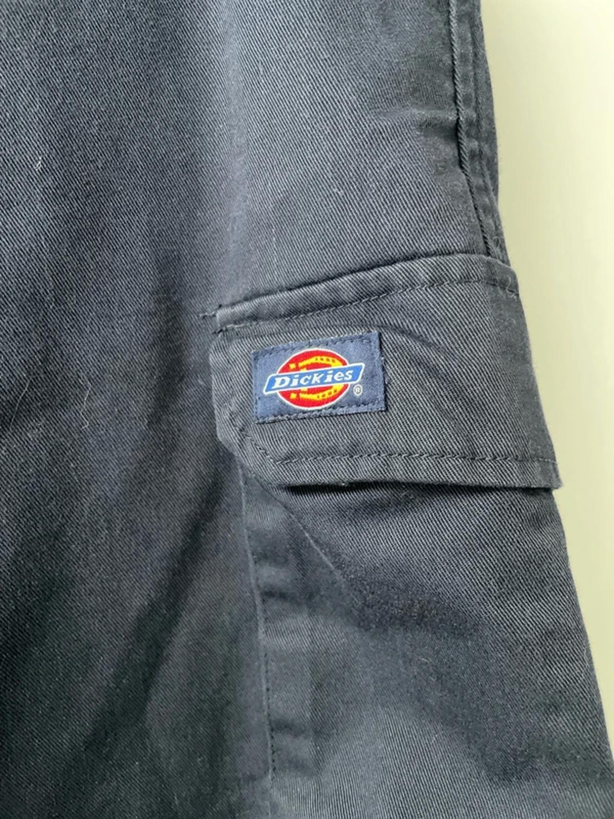 Men’s Dickies Cargo Chino Shorts In Navy Blue - W32/L8.5 - 3143